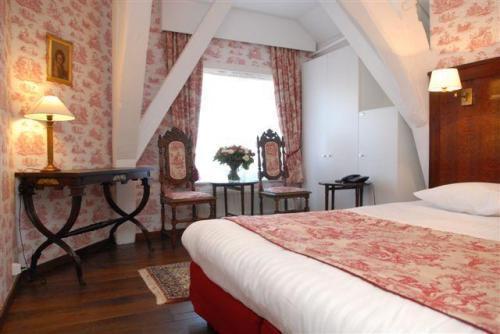 Hotel Patritius Брюгге Номер фото