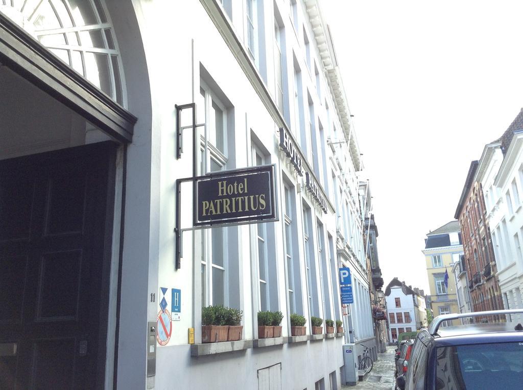 Hotel Patritius Брюгге Экстерьер фото